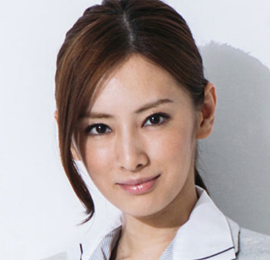 北川景子の髪型が気になる アップスタイルをマネしたい まめタンのほほんニュースペッパー